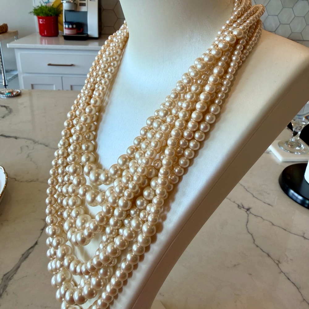 Talbots Multi~strand Pearls Necklace - Picture 4 of 6